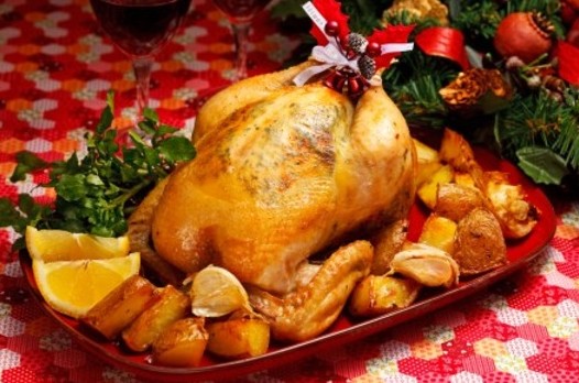サプライズを演出 クリスマスの食卓の主役に丸鶏ローストチキン 全国美味しいものネットスーパー
